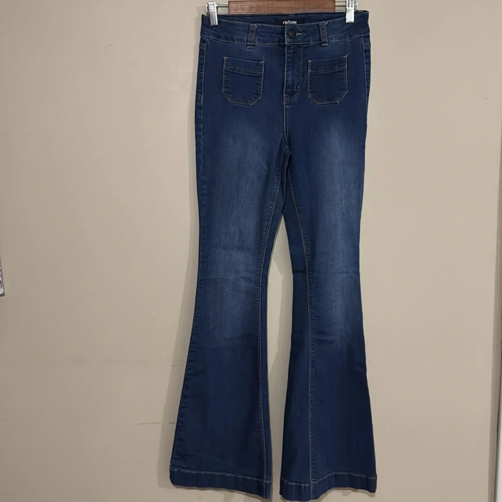 Refuge Women's Blue Flared Jeans Women's Size 4